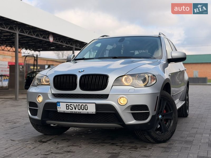 Внедорожник / Кроссовер BMW X5 2011 в Лубнах