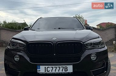 Внедорожник / Кроссовер BMW X5 2015 в Калуше