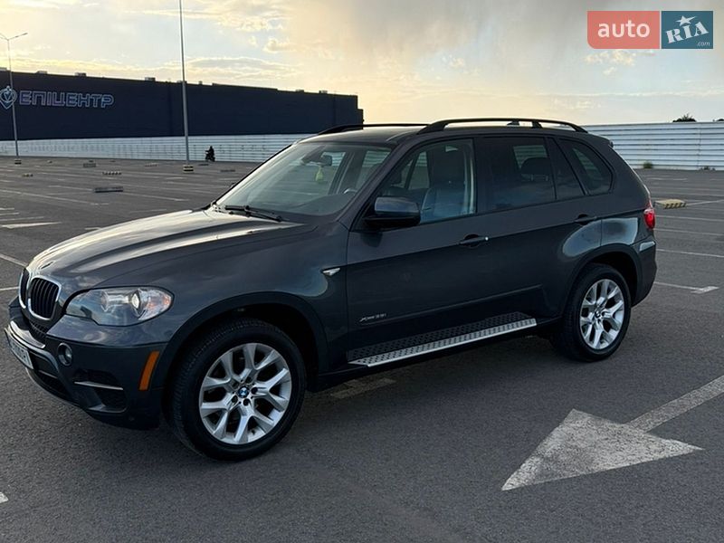 Внедорожник / Кроссовер BMW X5 2010 в Львове