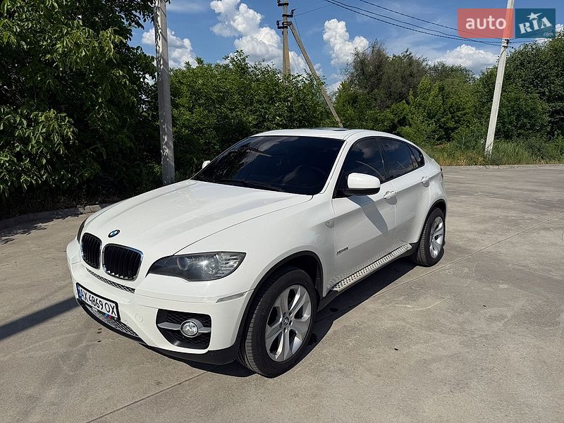 Внедорожник / Кроссовер BMW X6 2008 в Синельниково