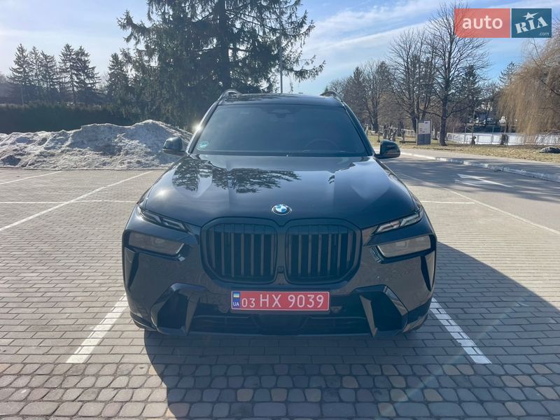 Внедорожник / Кроссовер BMW X7 2022 в Луцке