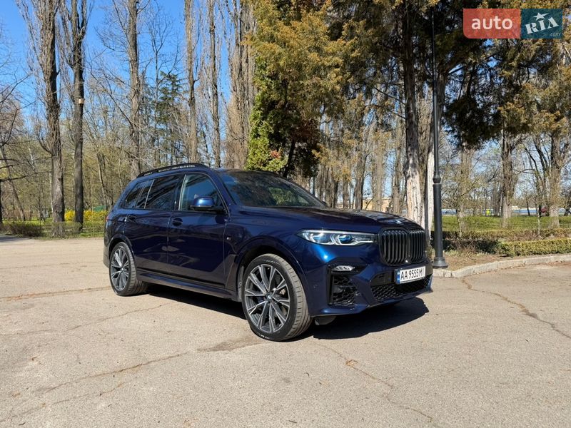 Внедорожник / Кроссовер BMW X7 2022 в Киеве