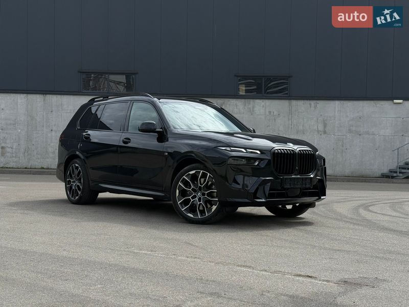 Внедорожник / Кроссовер BMW X7 2026 в Киеве