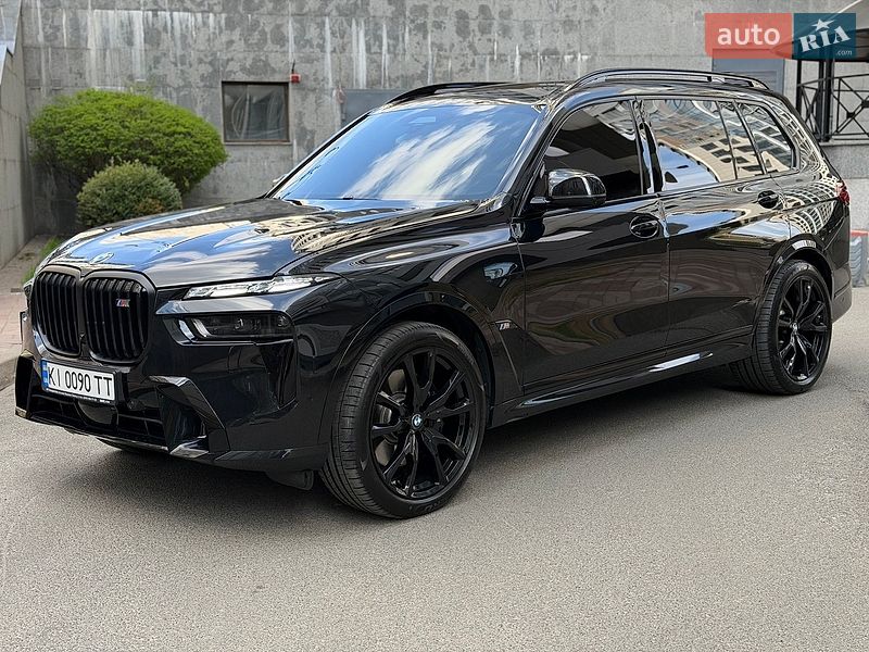 Внедорожник / Кроссовер BMW X7 2025 в Киеве