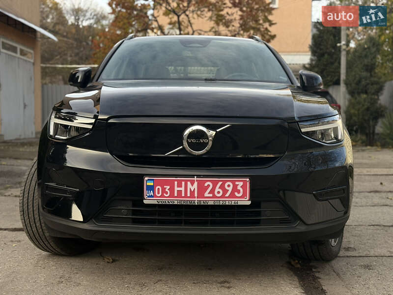 Позашляховик / Кросовер Volvo XC40 2023 в Знам'янці