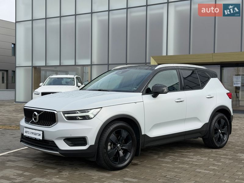 Внедорожник / Кроссовер Volvo XC40 2019 в Киеве