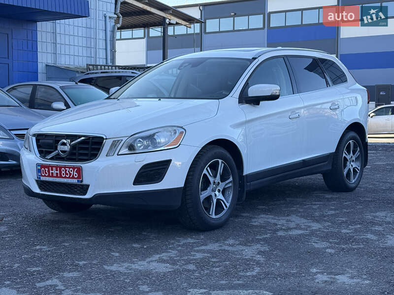 Внедорожник / Кроссовер Volvo XC60 2012 в Ровно
