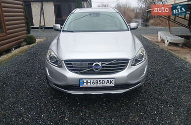 Внедорожник / Кроссовер Volvo XC60 2015 в Вилково