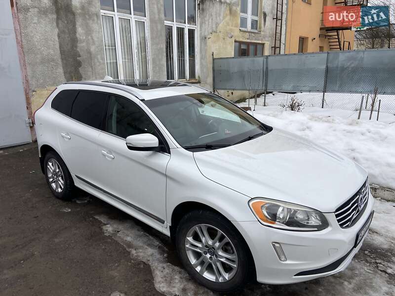 Внедорожник / Кроссовер Volvo XC60 2015 в Львове