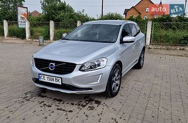 Внедорожник / Кроссовер Volvo XC60 2015 в Черновцах