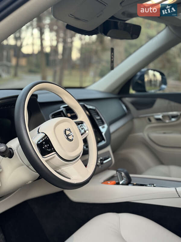 Внедорожник / Кроссовер Volvo XC90 2024 в Львове Внедорожник / Кроссовер Volvo XC90 2024 в Львове