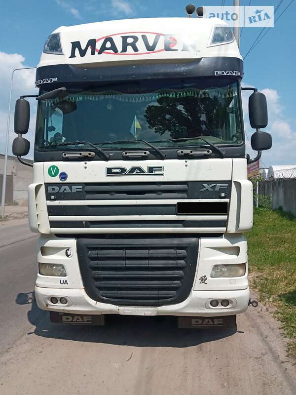 Тягач DAF XF 105 2007 в Львове