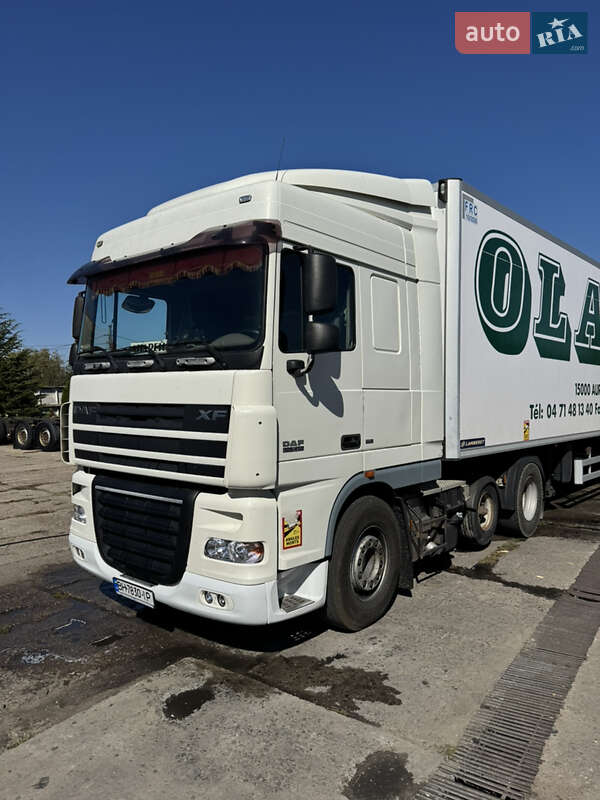Тягач DAF XF 105 2007 в Одессе