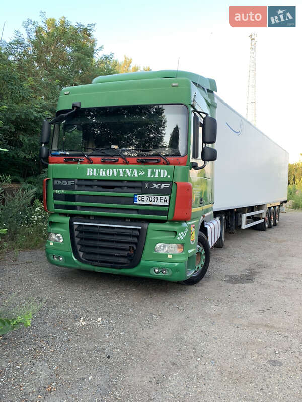 Тягач DAF XF 105 2007 в Кицмани Тягач DAF XF 105 2007 в Кицмани