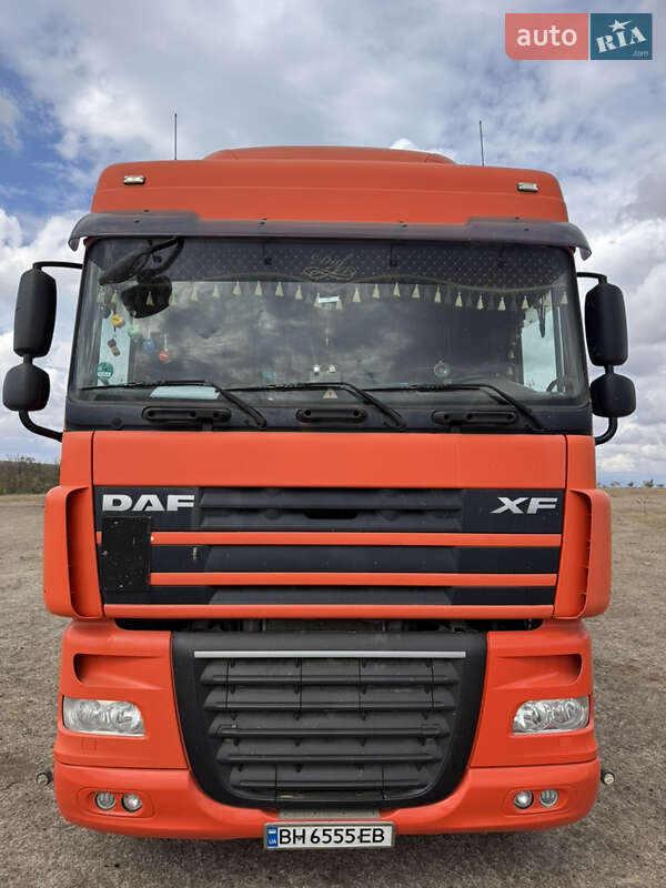 Тягач DAF XF 105 2013 в Болграде Тягач DAF XF 105 2013 в Болграде