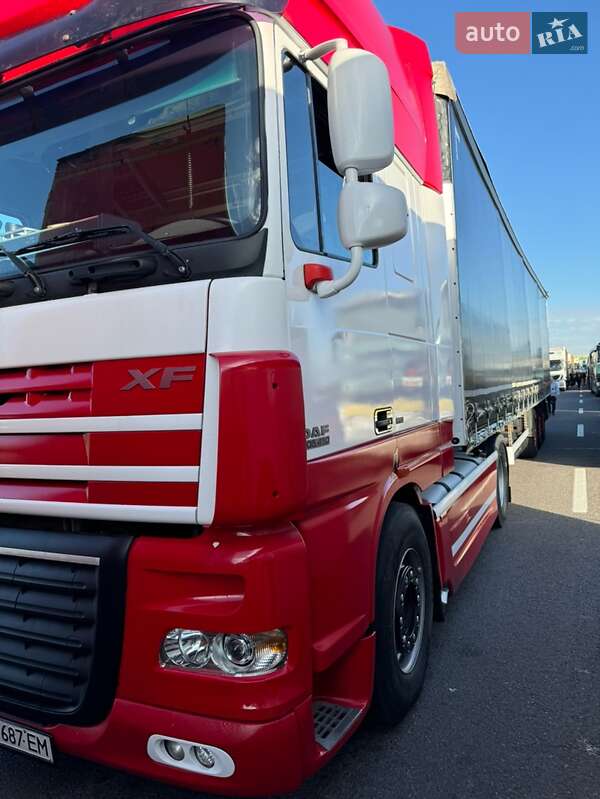 Тягач DAF XF 105 2006 в Львове