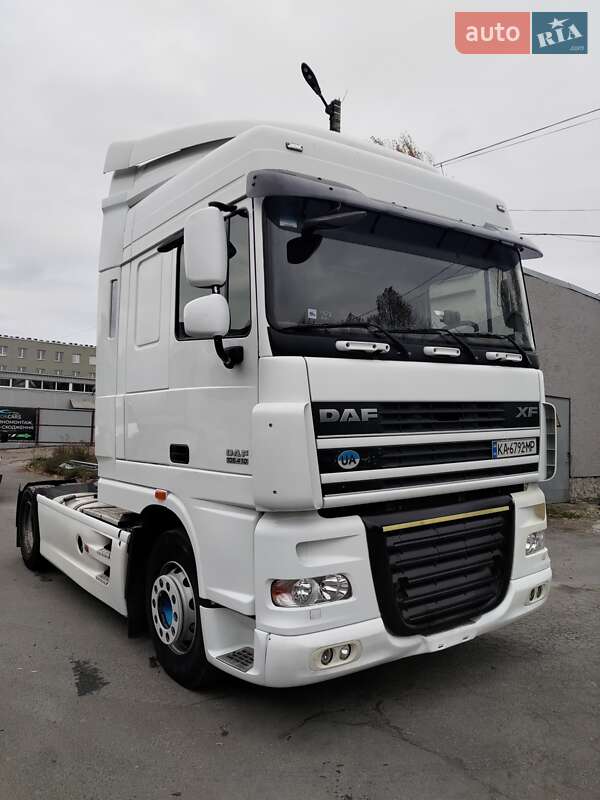 Тягач DAF XF 105 2011 в Киеве Тягач DAF XF 105 2011 в Киеве