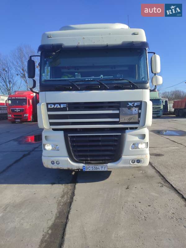 Тягач DAF XF 105 2011 в Львові