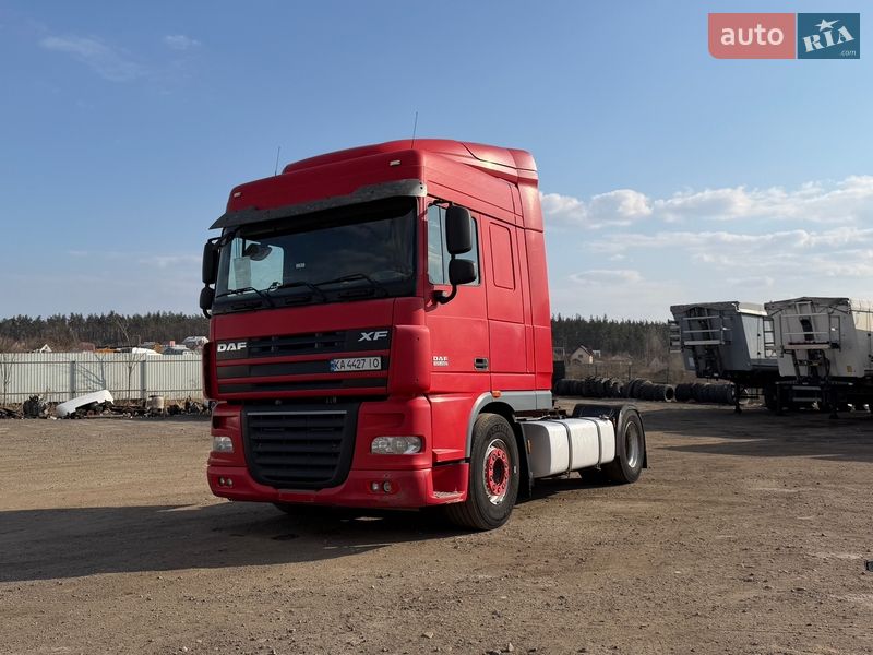 Тягач DAF XF 105 2013 в Киеве