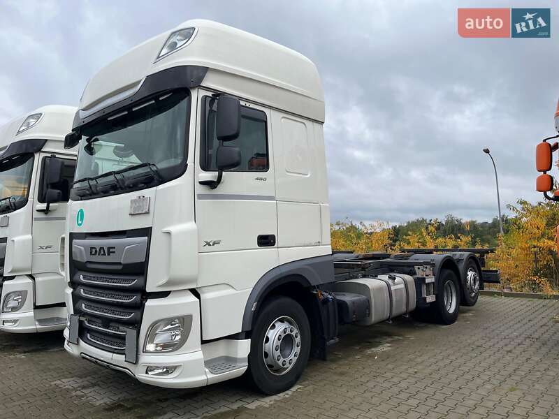 Контейнеровоз DAF XF 480 FT 2022 в Чернівцях Контейнеровоз DAF XF 480 FT 2022 в Чернівцях