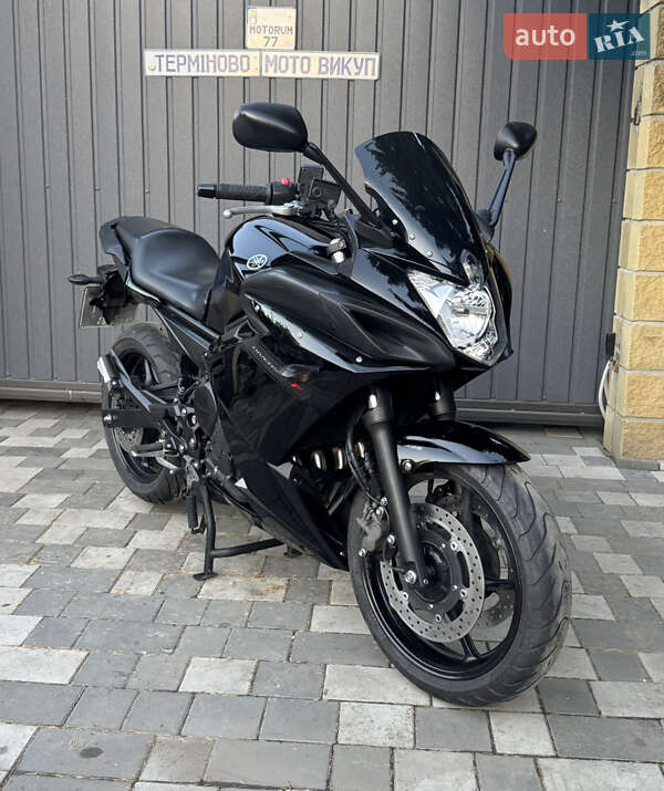 Квадроцикл спортивный Yamaha XJ6 Diversion 2011 в Новомосковске Квадроцикл спортивный Yamaha XJ6 Diversion 2011 в Новомосковске