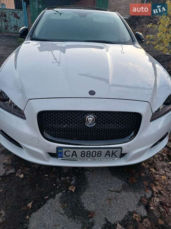 Седан Jaguar XJ 2013 в Черкассах