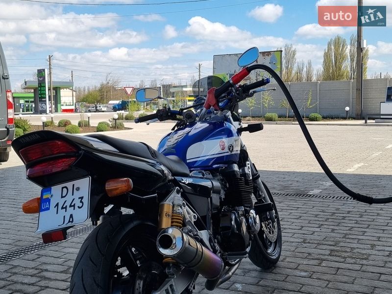 Мотоцикл Без обтекателей (Naked bike) Yamaha XJR 400 2003 в Одессе