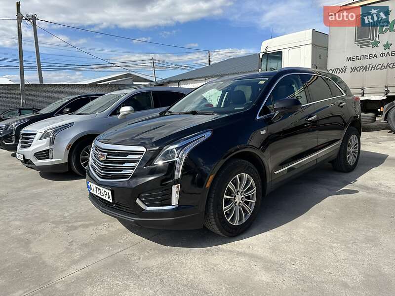 Внедорожник / Кроссовер Cadillac XT5 2016 в Киеве