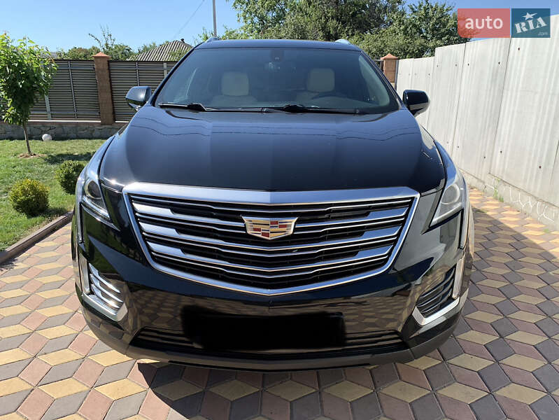 Внедорожник / Кроссовер Cadillac XT5 2018 в Кропивницком