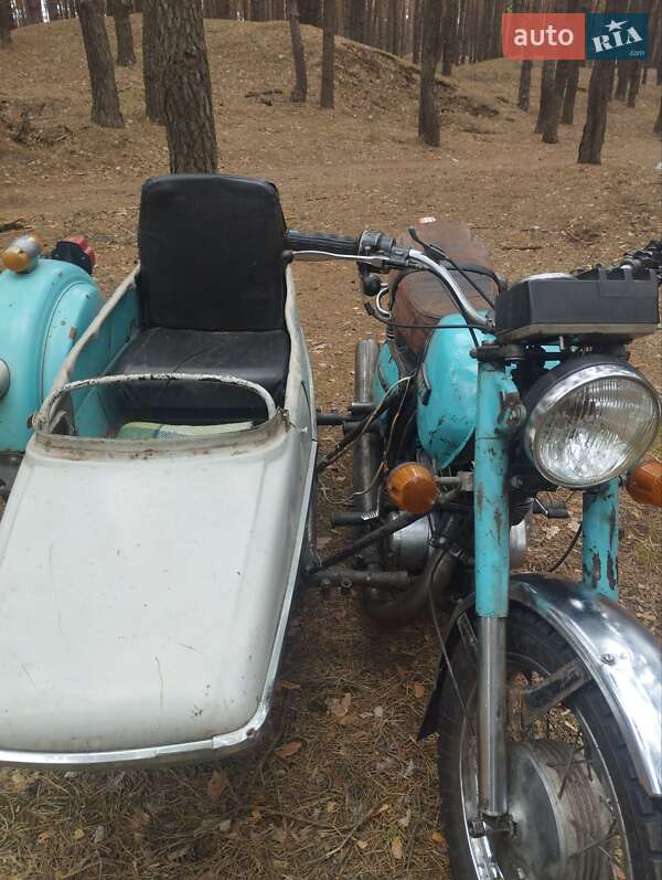 Грузовые трициклы ИЖ Юпитер 4 1985 в Лебедине