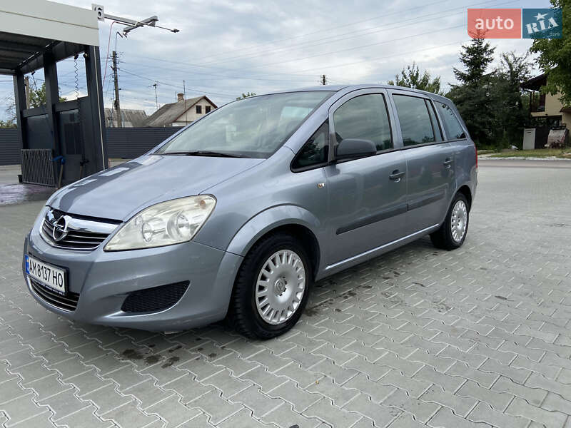 Минивэн Opel Zafira 2009 в Житомире Минивэн Opel Zafira 2009 в Житомире