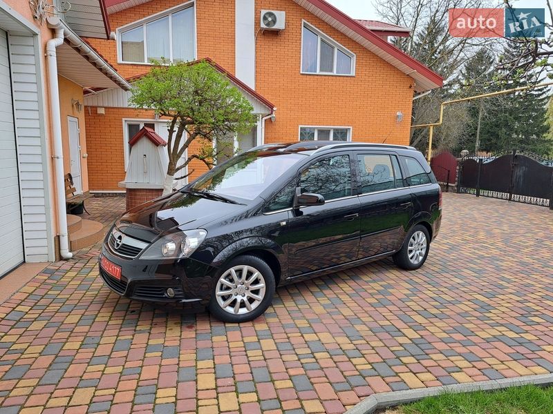 Мінівен Opel Zafira 2006 в Умані