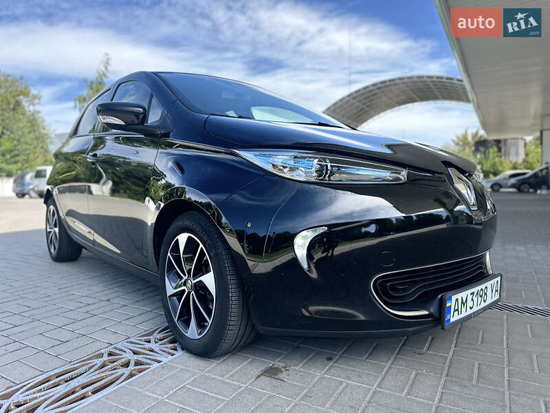Хэтчбек Renault Zoe 2017 в Житомире Хэтчбек Renault Zoe 2017 в Житомире