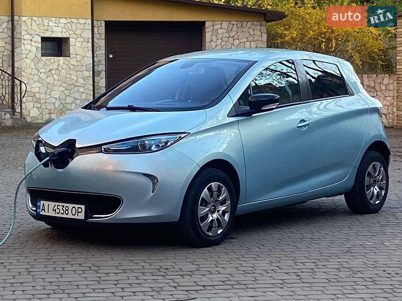 Хэтчбек Renault Zoe 2014 в Киеве