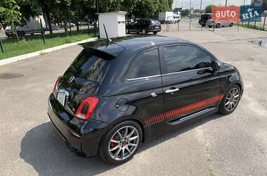 Хэтчбек Abarth Fiat 500 2015 в 