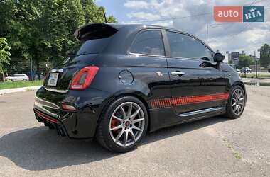 Хэтчбек Abarth Fiat 500 2015 в 