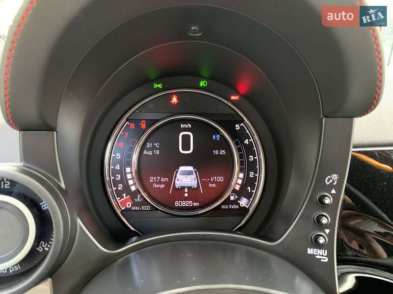 Хэтчбек Abarth Fiat 500 2015 в Киеве
