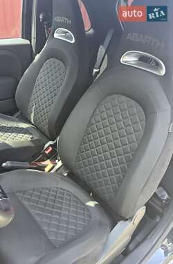 Хэтчбек Abarth Fiat 500 2021 в 