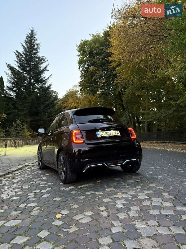 Хэтчбек Abarth Fiat 500 2023 в Львове