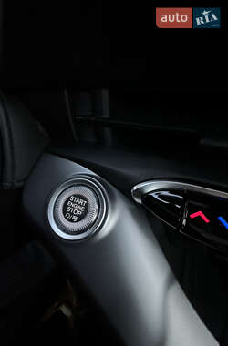 Хэтчбек Abarth Fiat 500 2023 в 