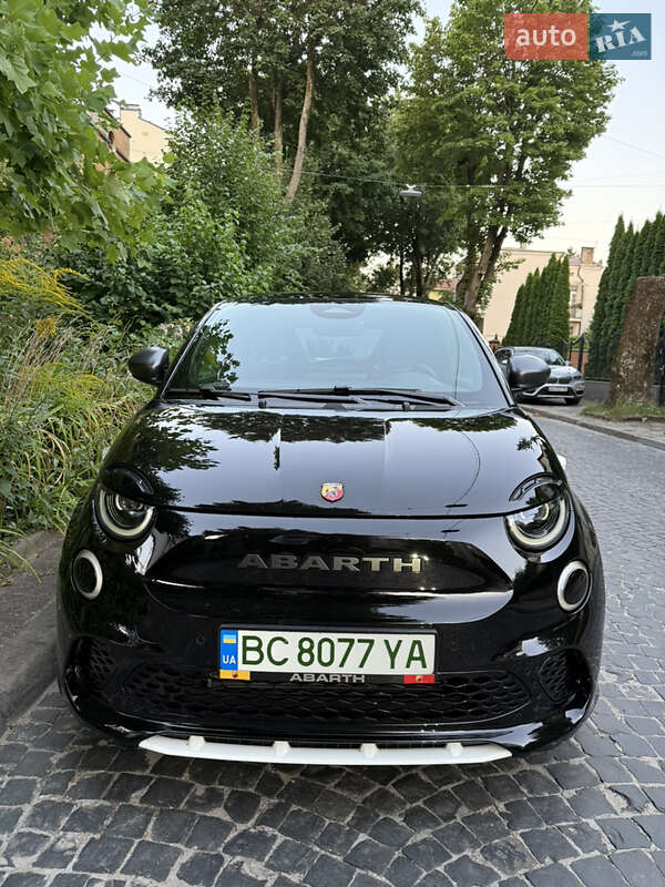 Хэтчбек Abarth Fiat 500 2023 в Львове фото 69 Хэтчбек Abarth Fiat 500 2023 в Львове