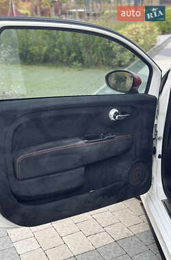 Хэтчбек Abarth Fiat 500 2012 в 