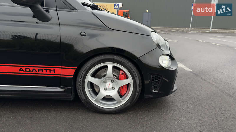 Хэтчбек Abarth Fiat 500 2015 в Вишневом