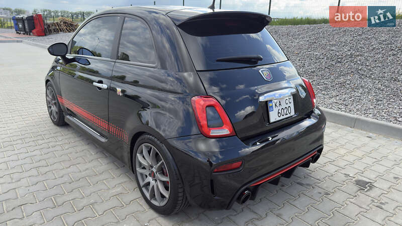 Хэтчбек Abarth Fiat 500 2015 в Вишневом