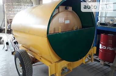 Цистерна Ace Pioneer 2006 в Луцке