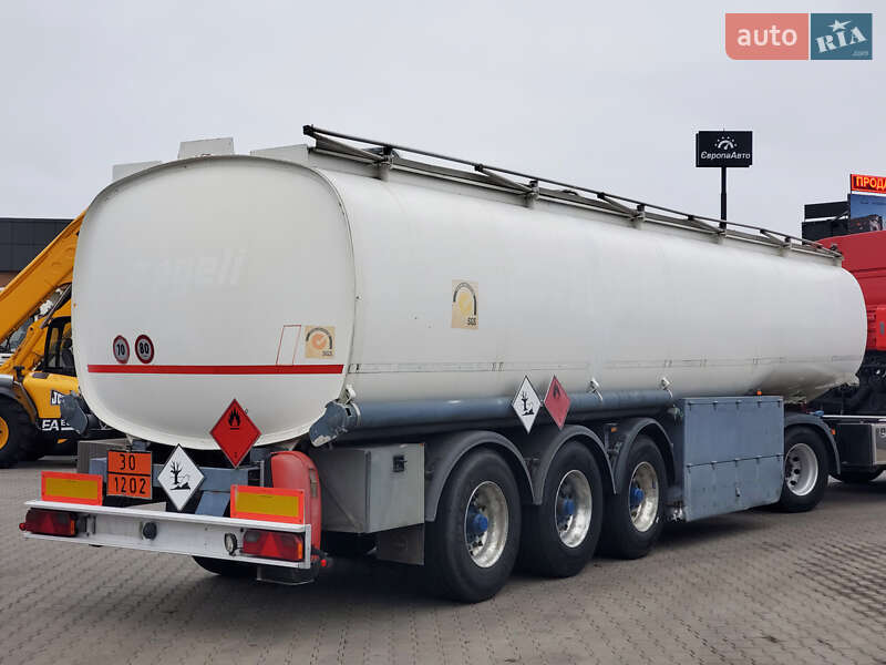 Цистерна полуприцеп Acerbi 21L 2002 в Ровно