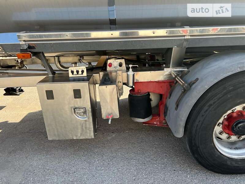 Цистерна полуприцеп ACTM RB 1999 в Черкассах