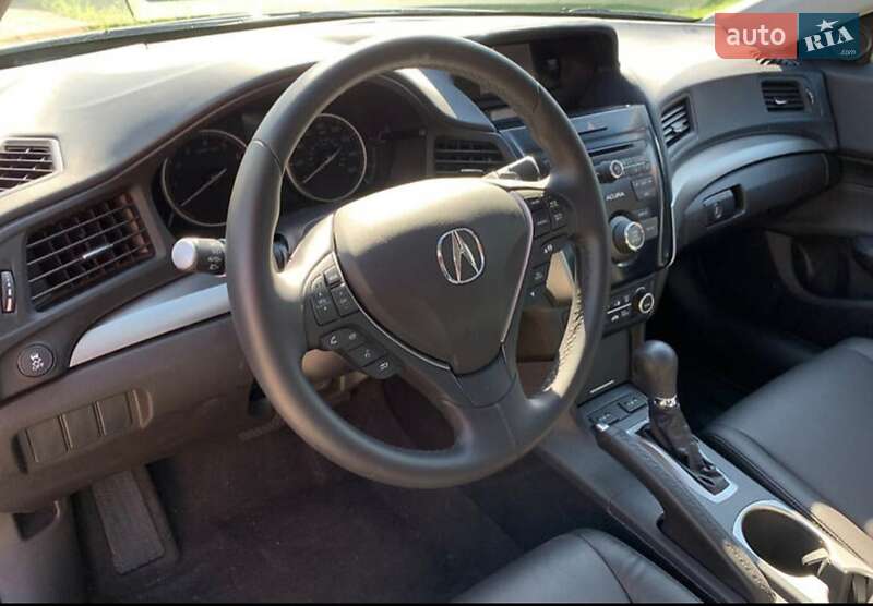 Седан Acura ILX 2018 в Киеве