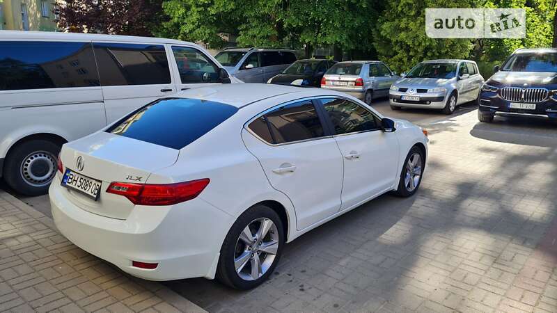 Седан Acura ILX 2013 в Києві