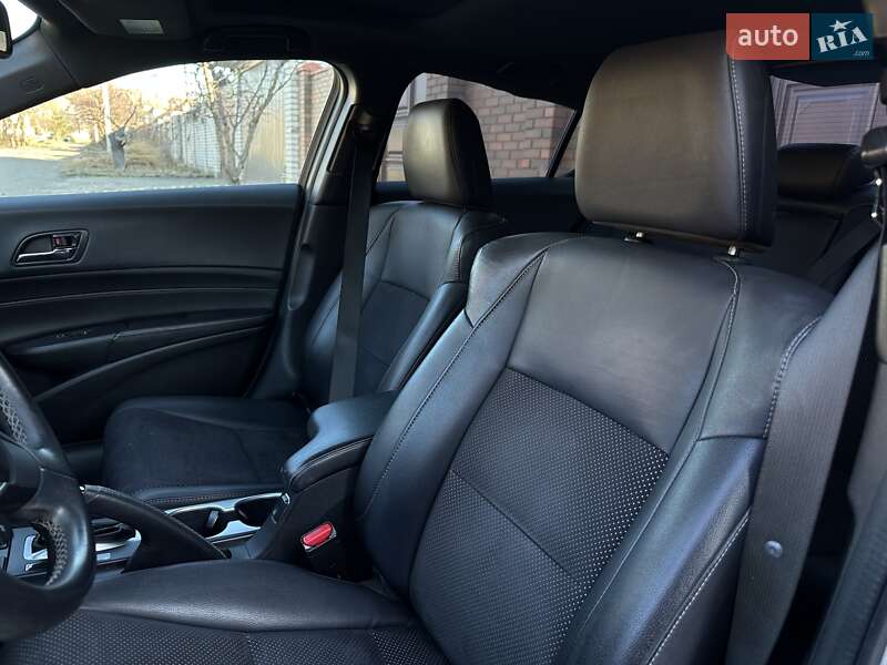 Седан Acura ILX 2015 в Николаеве